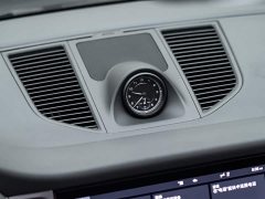 Porsche 2023 Porsche Macan 2.0T - фото 18
