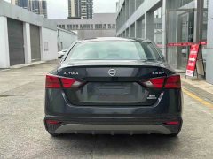 Nissan Altima 2.0T XL Intelligent Edition - фото 5