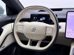 NIO ET5T 75kWh Touring - фото 12