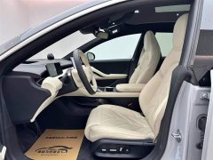 NIO ET5T 75kWh Touring - фото 8