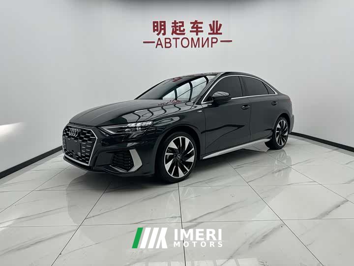 Audi A3 A3L Limousine 35 TFSI Fashion Sport - автомобиль из Китая