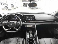 Lexus Elantra 2022 1.5L CVT GLX Elite Edition - фото 15