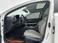 Kia K3 1.5L CVT Deluxe Edition - фото 5