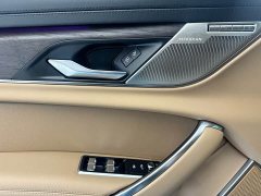 Jaguar XFL 2.0T P250 two-wheel drive exclusive luxury version - фото 10
