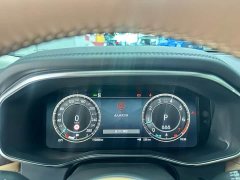 Jaguar XFL 2.0T P250 two-wheel drive exclusive luxury version - фото 11