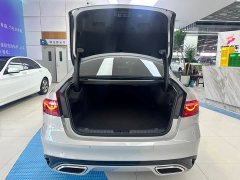 Jaguar XFL 2.0T P250 two-wheel drive exclusive luxury version - фото 20