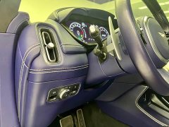 Aston Martin DBX 4.0T V8 Flawless Flame - фото 16