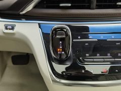 Buick GL8 Land Business Class 652T Luxury - фото 13
