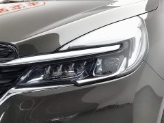 Buick GL8 Land Business Class 652T Luxury - фото 7
