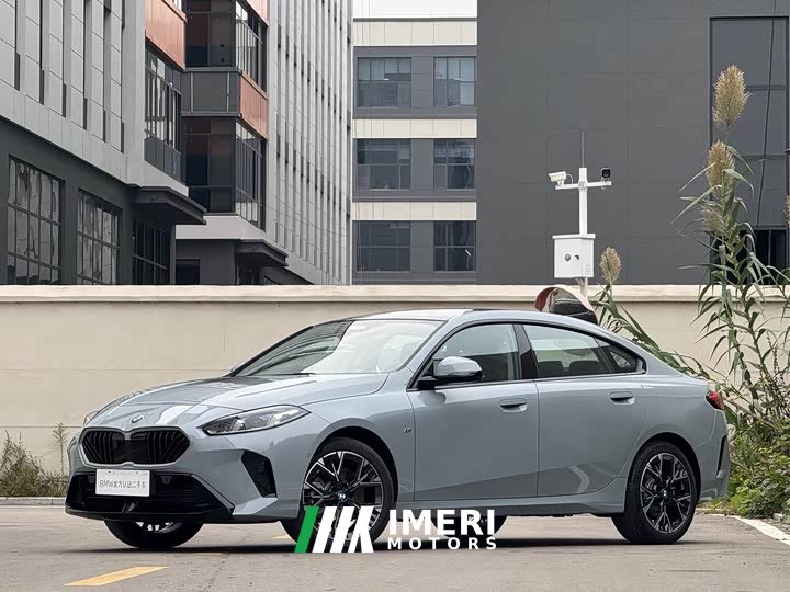 BMW 2 Series 225L M Sports Package - автомобиль из Китая