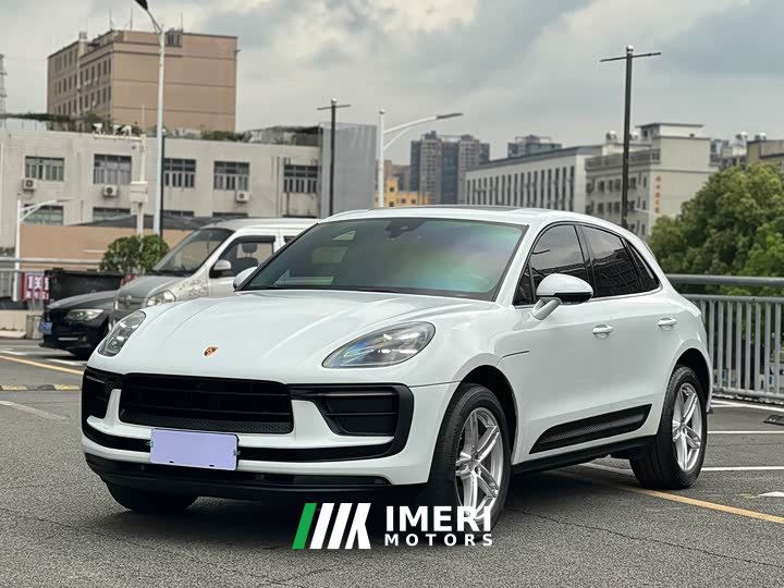 Porsche Macan 2.0T - автомобиль из Китая