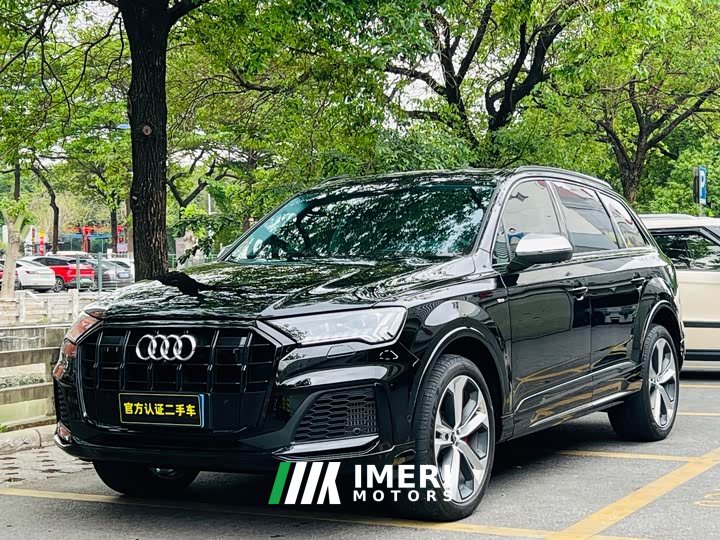 Audi Q7 2022 55 TFSI quattro S line premium - автомобиль из Китая