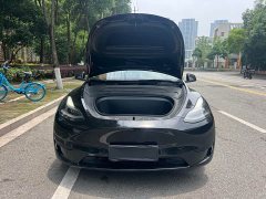 Tesla Model Y rear-wheel drive version - фото 16