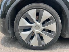 Tesla Model Y rear-wheel drive version - фото 4