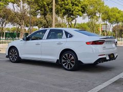 Lynk & Co Preface Oriental Glory 1.5TD Kunlun Edition - фото 7