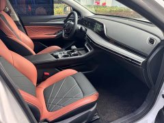 Lynk & Co EADO Enjoy Edition PLUS Blue Whale NE 1.4T GDI DCT Premium Edition - фото 12