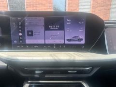 Audi Q5L 2.0T Exclusive Edition for Ten Million Users - фото 13