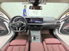 BMW 3 Series 325Li M Sports Package - фото 9