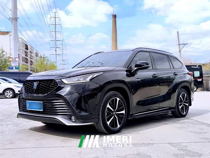 Toyota Crown Kluger 2023 2.5L HEV AWD Premium Edition - автомобиль из Китая