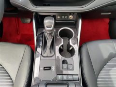 Toyota Crown Kluger 2023 2.5L HEV AWD Premium Edition - фото 14