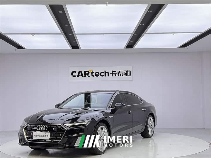 Audi A7L 45 TFSI quattro luxury - автомобиль из Китая