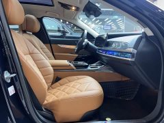 BMW 7 Series 2023 735Li M Sports Package - фото 15