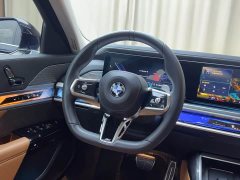 BMW 7 Series 2023 735Li M Sports Package - фото 7