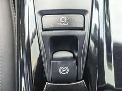 Toyota Camry Hybrid 2.0HG Premium Edition - фото 16