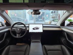 Tesla Model 3 2022 rear-wheel drive version - фото 10