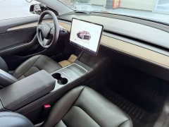 Tesla Model 3 2022 rear-wheel drive version - фото 18