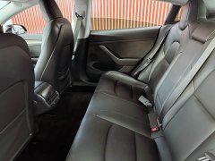 Tesla Model 3 2022 rear-wheel drive version - фото 8