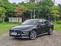 Lexus Mingtu 1.8L CVT LUX Premium Edition - фото 1