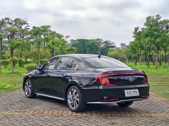Lexus Mingtu 1.8L CVT LUX Premium Edition - фото 6