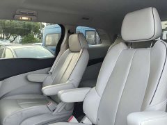 Buick GL8 Land Business Class 652T Smart Luxury Edition - фото 9