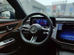 Mercedes-Benz E-Class E 300 L Fashionable and Sporty - фото 13