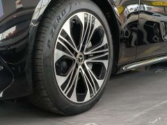 Mercedes-Benz E-Class E 300 L Fashionable and Sporty - фото 15