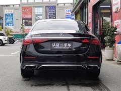 Mercedes-Benz E-Class E 300 L Fashionable and Sporty - фото 8