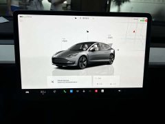 Tesla Model 3 rear-wheel drive version - фото 7