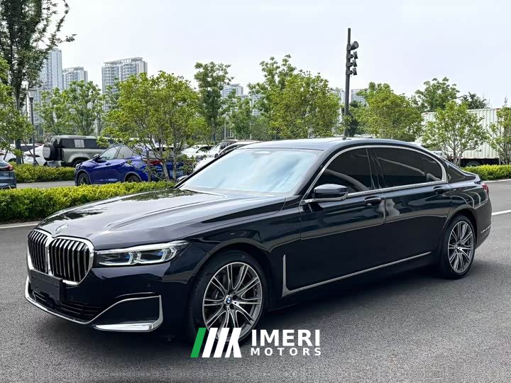 BMW 7 Series 2019 Facelift 740Li xDrive Executive Luxury Package - автомобиль из Китая