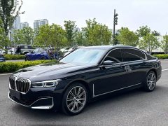 BMW 7 Series 2019 Facelift 740Li xDrive Executive Luxury Package - фото 1