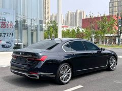 BMW 7 Series 2019 Facelift 740Li xDrive Executive Luxury Package - фото 6