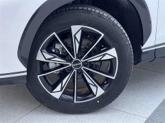 BMW Roewe RX5 New Energy eRX5 Super Hybrid Superior Edition - фото 7