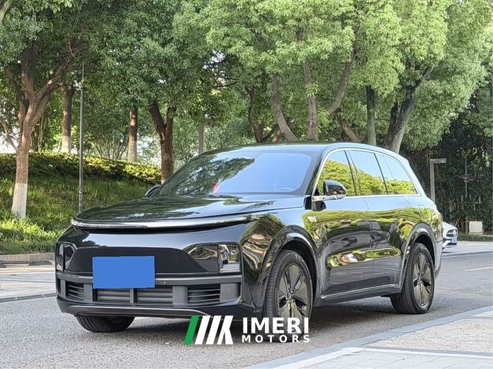 Li Auto Ideal L8 Pro - автомобиль из Китая