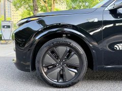 Li Auto Ideal L8 Pro - фото 16