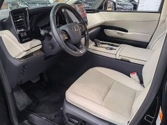 Lexus LM 2023 500h six-seater premium version - фото 16