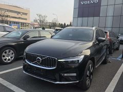 Volvo XC60 plug-in hybrid 2025 plug-in hybrid long-range four-wheel drive Zhiya luxury version - фото 1