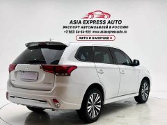 Mitsubishi Outlander 2021 2.0L 2WD Entry-Level 5-Seater - фото 4