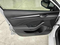 Lynk & Co Octavia 2023 facelift PRO TSI280 exclusive version - фото 11