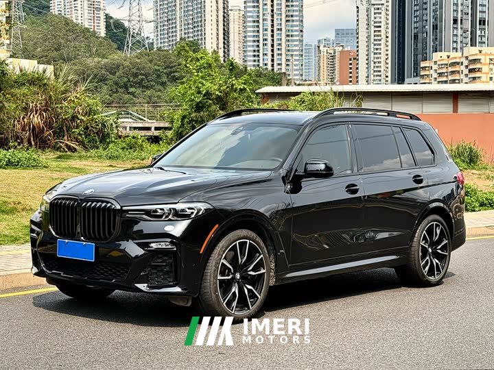 BMW X7 xDrive40i US version - автомобиль из Китая