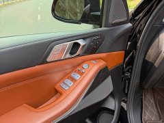 BMW X7 xDrive40i US version - фото 17